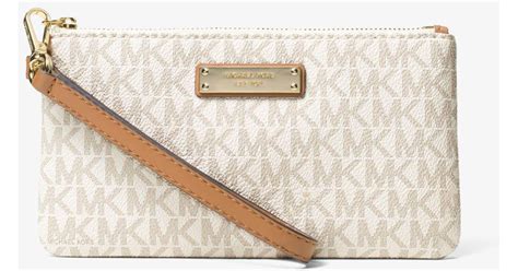 michael kors jet set medium wristlet|Michael Kors jet set wristlet.